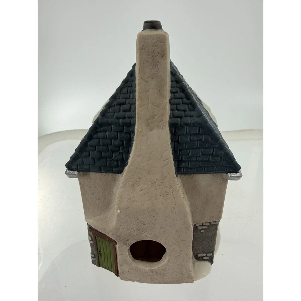 Dept 56 Dickens Village Morston Steak & Kidney Pie Porcelain Building 1995